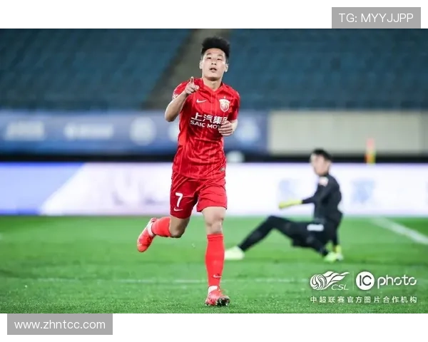 精彩进球汇总：本轮比赛中的高光进球与表现分析