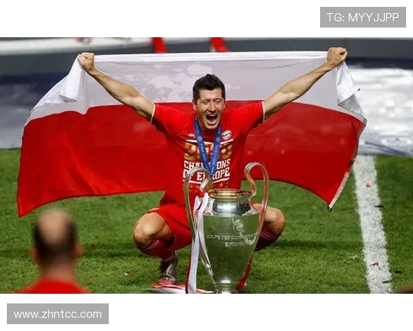 莱万多夫斯基在拜仁体系中的终结点作用解析