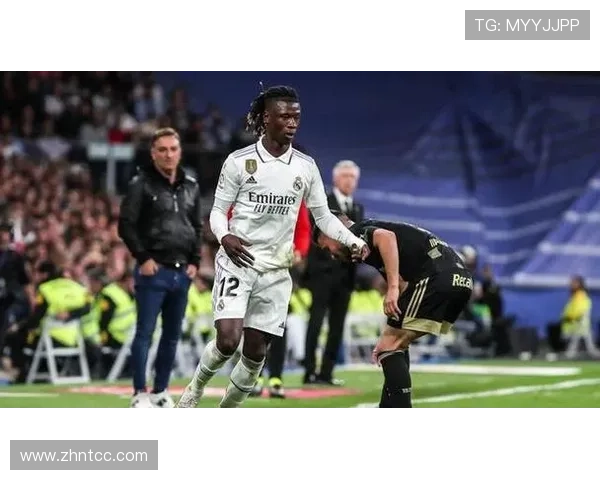 卡马文加是否顶级中场：防守覆盖与推进能力解析